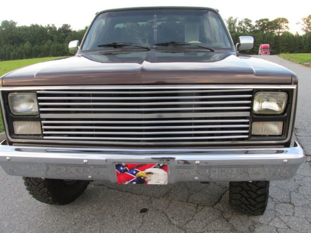 1986 Chevrolet C/K Pickup 1500 - photo 9
