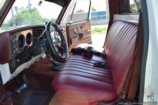 1986 Chevrolet C/K Pickup 1500 - photo 7