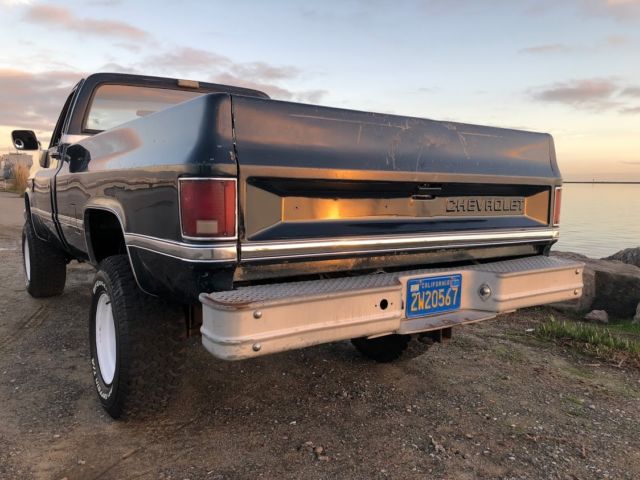 1986 Chevrolet C/K Pickup 2500 Silverado - photo 10