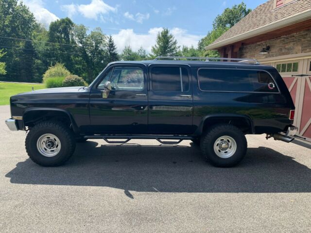 1986 Chevrolet K20 Suburban Silverado 4x4 Diesel 3/4 ton 1986 Chevrolet Suburban Silverado