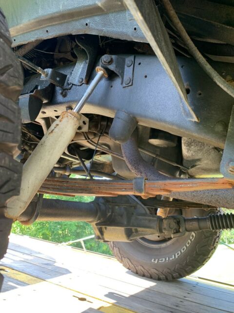 1986 Chevrolet Suburban Silverado - photo 11
