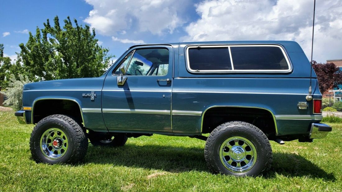 1986 Chevrolet K5 Blazer Loaded Silverado Lifted 3/4 Ton Axles 205 T-Case 350 V8 1986 Chevrolet Blazer Silverado