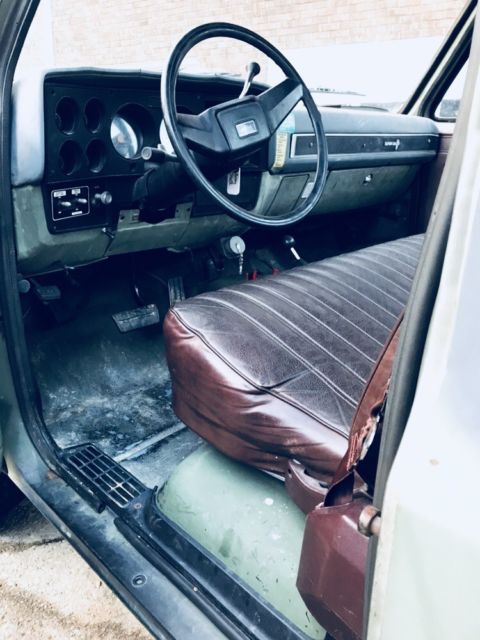 1986 Chevrolet C/K Pickup 1500 - photo 10