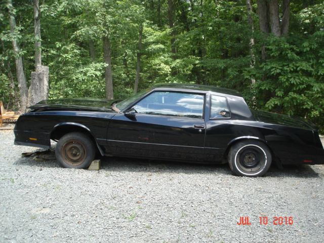 1986 Chevrolet Monte Carlo Base Coupe 2-Door 5.0L 1986 Chevrolet Monte Carlo SS