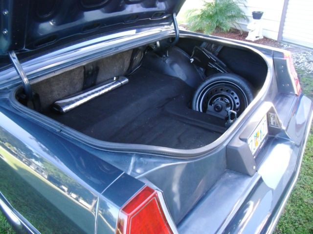 1986 Chevrolet Monte Carlo LS Coupe 2-Door - photo 10