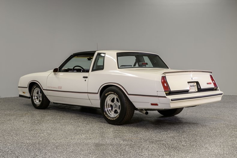 1986 Chevrolet Monte Carlo -- - photo 4