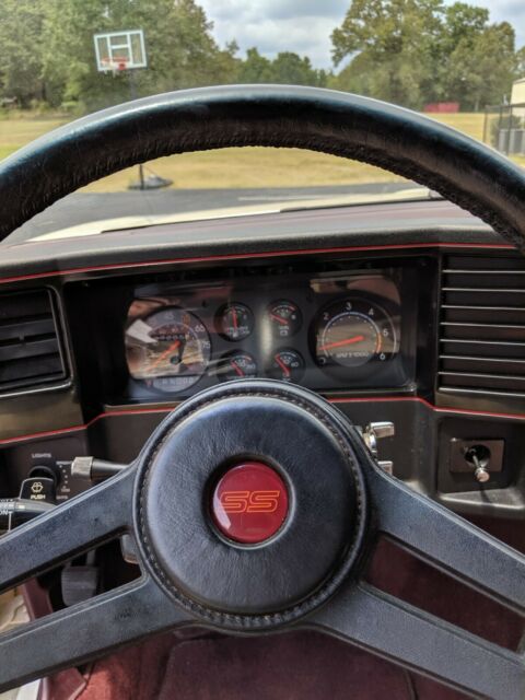 1986 Chevrolet Monte Carlo SS - photo 12