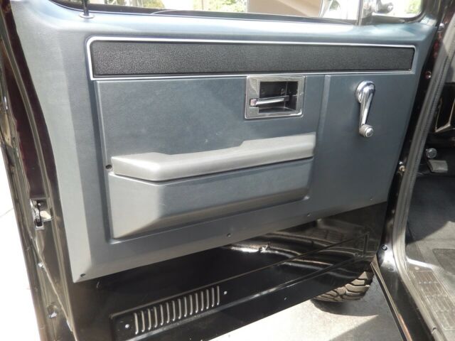 1986 Chevrolet C/K Pickup 1500 - photo 12