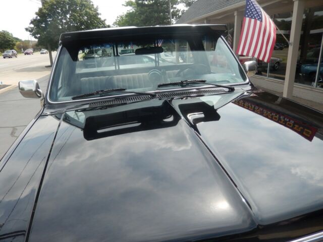 1986 Chevrolet C/K Pickup 1500 - photo 4