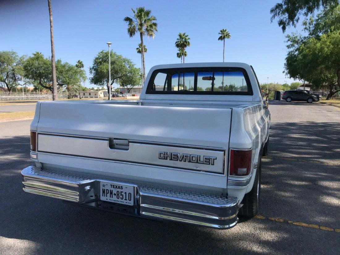 1986 Chevrolet C10 - photo 9