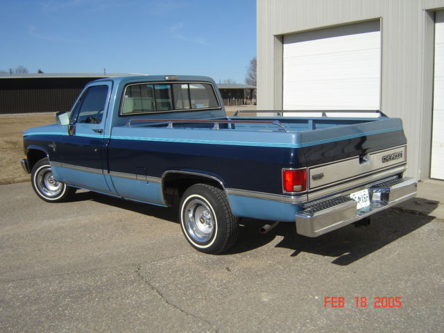1986 Chevrolet Silverado 1500 1/2 TON LONG BOX - photo 2