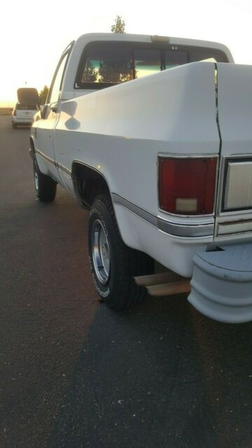 1986 Chevrolet Silverado 1500 - photo 3