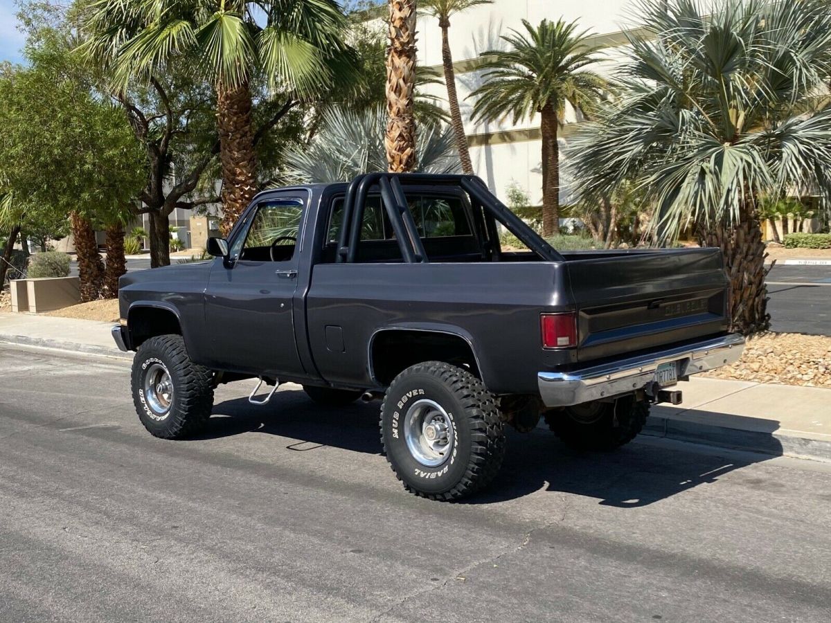 1986 Chevrolet C/K Pickup 1500 SILVERADO 4X4 - photo 4