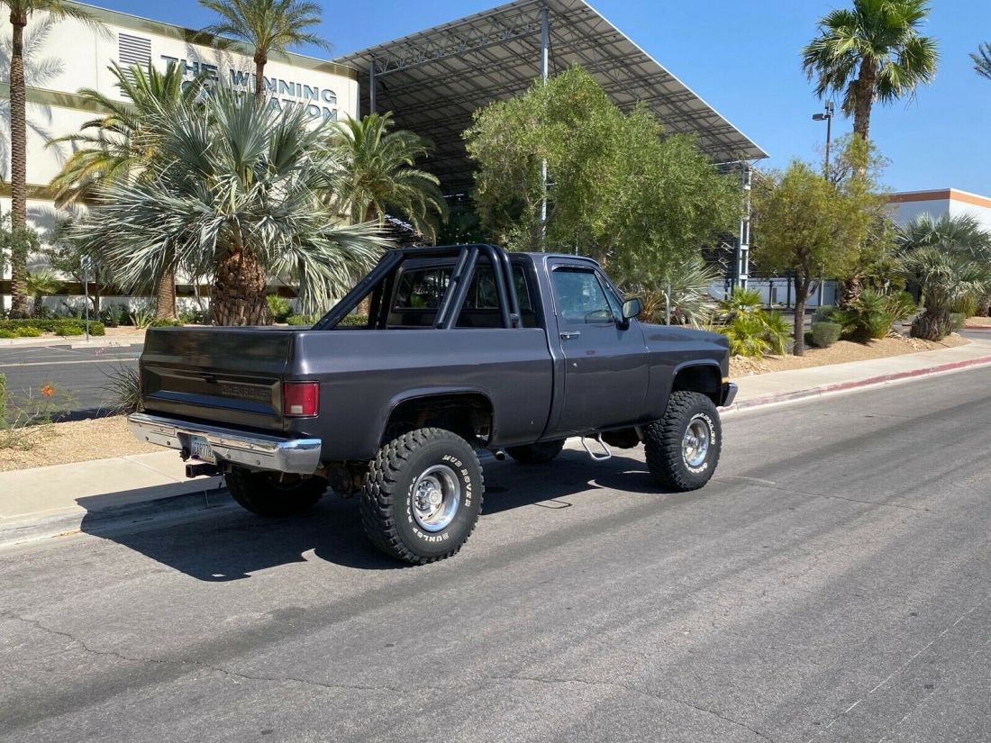 1986 Chevrolet C/K Pickup 1500 SILVERADO 4X4 - photo 8