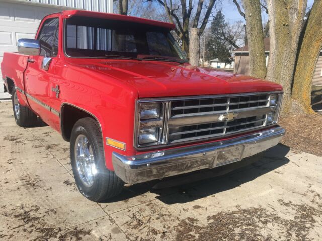 1986 Chevrolet C-10 Silverado - photo 2