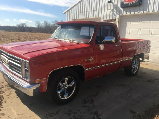 1986 Chevrolet C-10 Silverado - photo 3