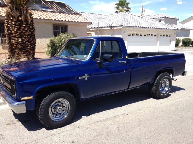 1986 CHEVROLET SILVERADO C20 TRUCK, GOOD OVERALL CONDITION, NO RESERVE AUCTION 1986 Chevrolet Silverado 2500 SILVERADO
