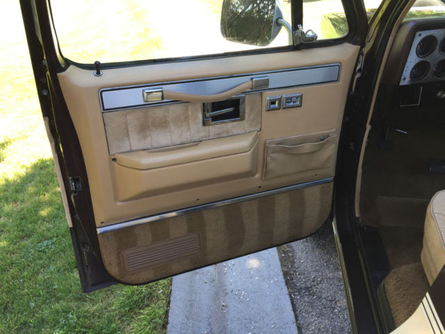 1986 Chevrolet C/K Pickup 2500 Silverado - photo 13