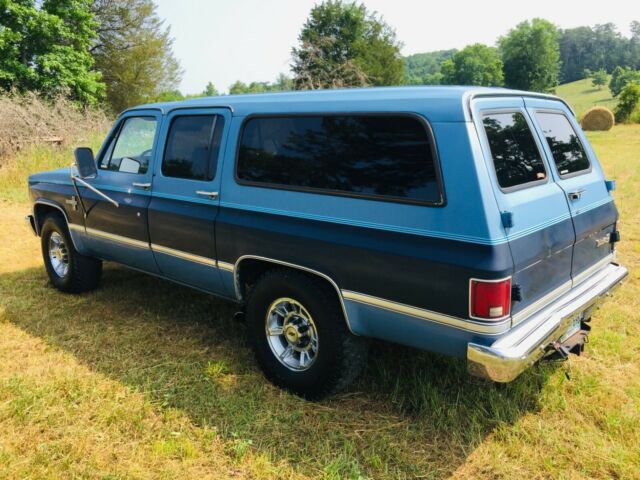 1986 Chevrolet Suburban - photo 3