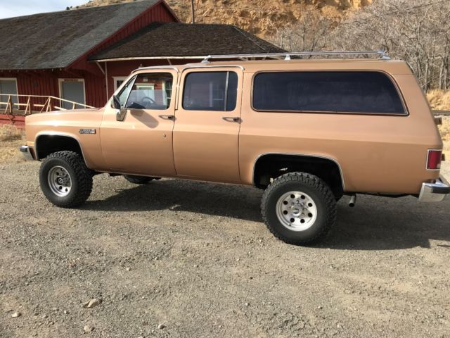 1986 Chevrolet Suburban - photo 8
