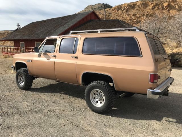 1986 Chevrolet Suburban - photo 9