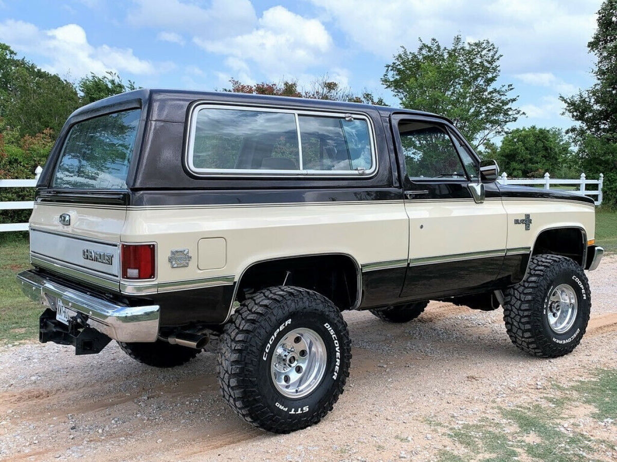 1986 Chevrolet Blazer 1986 Chevy Blazer K5, Silverado, Lifted, NO RESERVE - photo 12