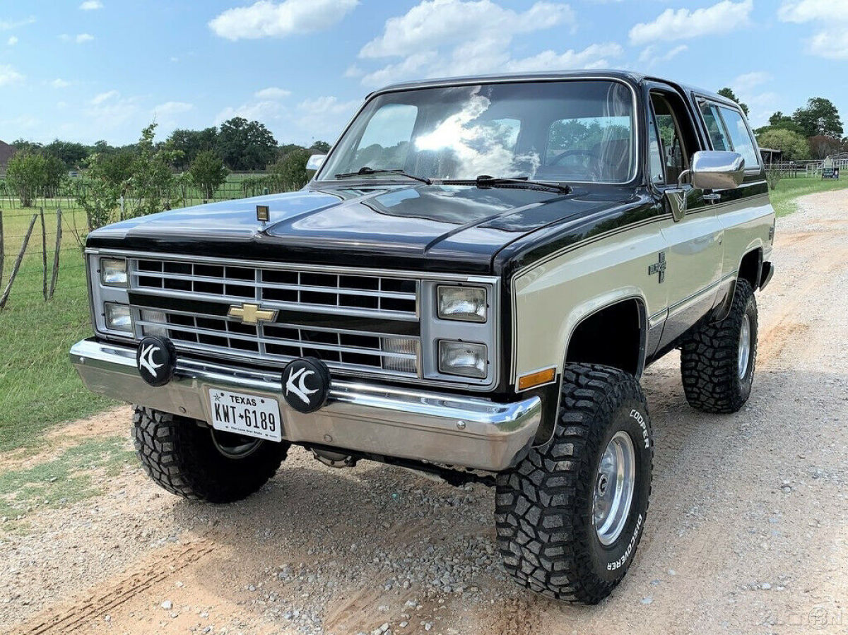 1986 Chevrolet Blazer 1986 Chevy Blazer K5, Silverado, Lifted, NO RESERVE - photo 5