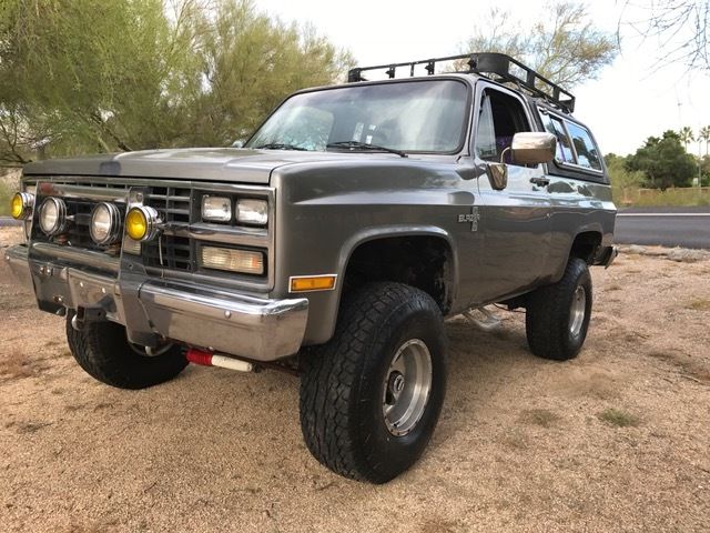 1986 Chevy Blazer K5 Silverado 4x4.. 6' LIFT.. 35' Tires..Roll Cage.. NO RESERVE 1986 Chevrolet Blazer 2 Door SUV