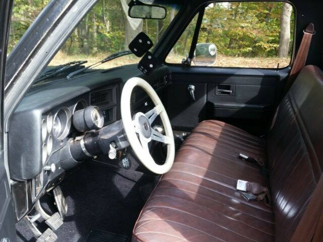 1986 Chevrolet C-10 - photo 8