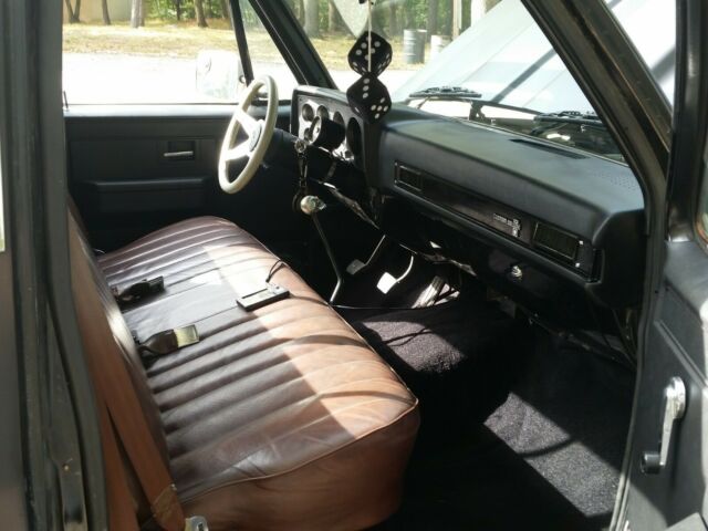 1986 Chevrolet C-10 - photo 9