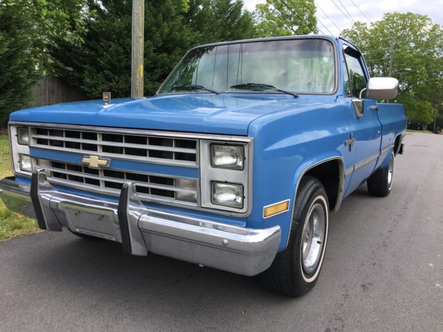 1986 Chevrolet C-10 Silverado Custom Deluxe - photo 2