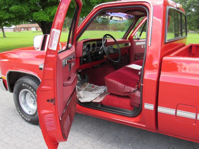 1986 Chevrolet C-10 - photo 12
