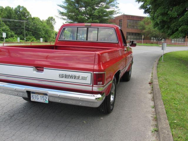 1986 Chevrolet C-10 - photo 4