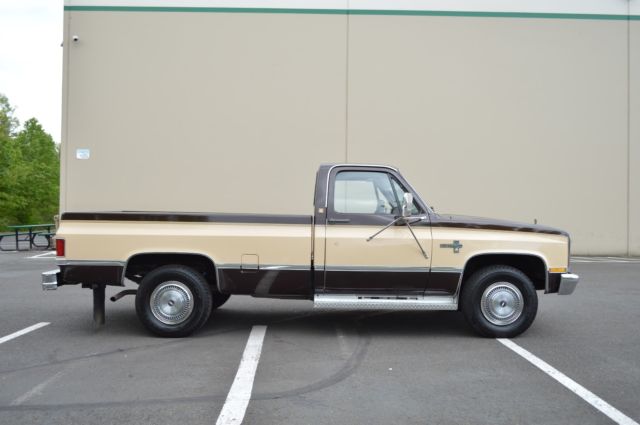 1986 Chevrolet C20 - photo 8
