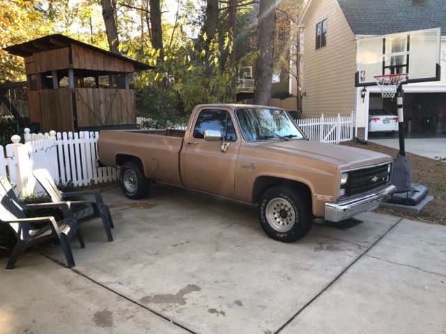 1986 Chevrolet C-10 Scottsdale - photo 2