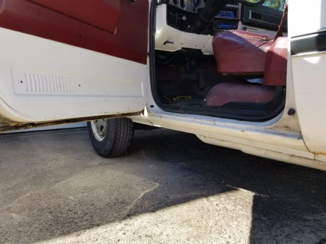 1986 Chevrolet C/K Pickup 2500 - photo 9
