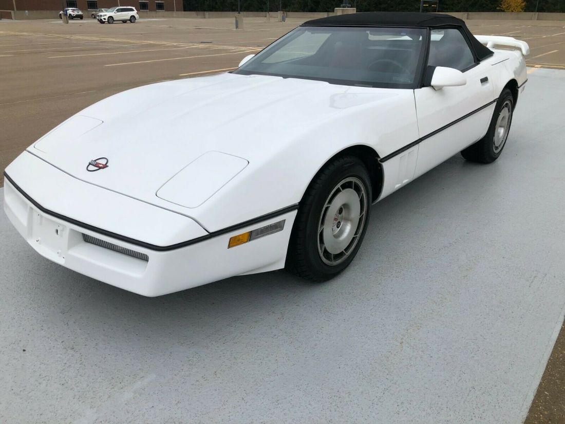 1986 CHEVY CORVETTE PACE 1986 Chevrolet Corvette