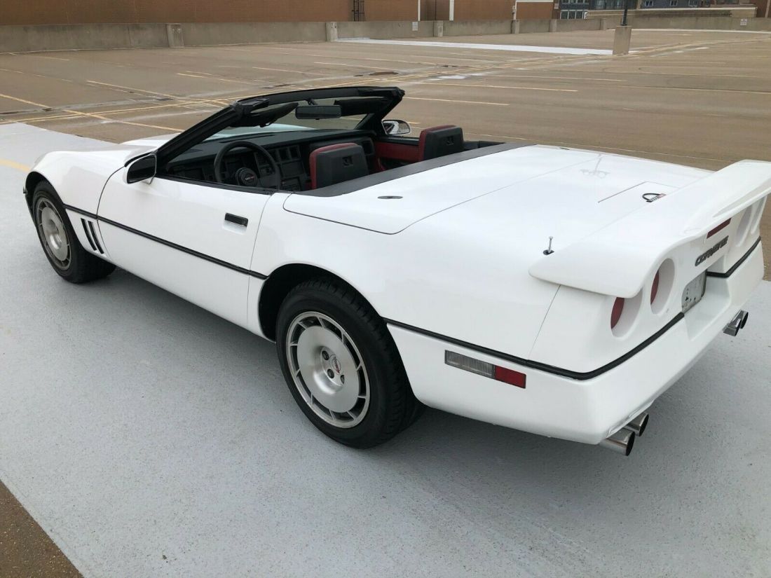 1986 Chevrolet Corvette - photo 11