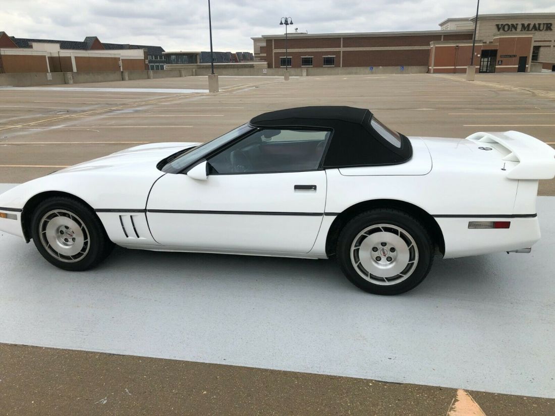 1986 Chevrolet Corvette - photo 4