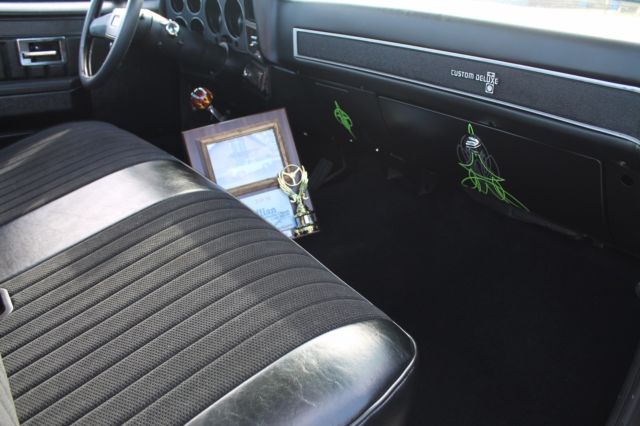 1986 Chevrolet C-10 Custom - photo 8