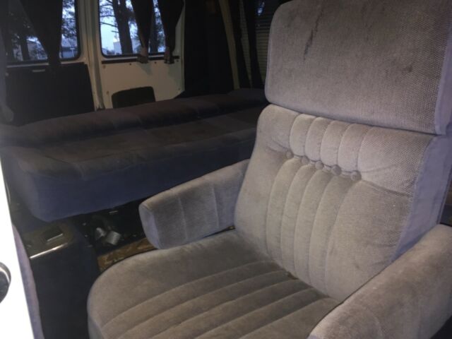 1986 Chevrolet G20 Van - photo 2