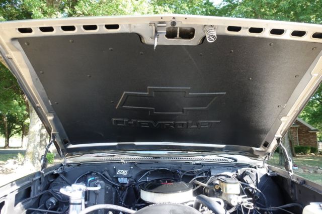 1986 Chevrolet C-10 - photo 9