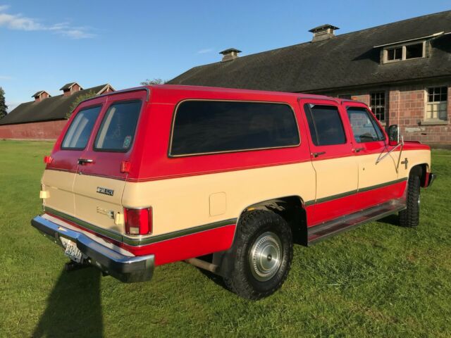 1986 Chevrolet Suburban Silverado - photo 8
