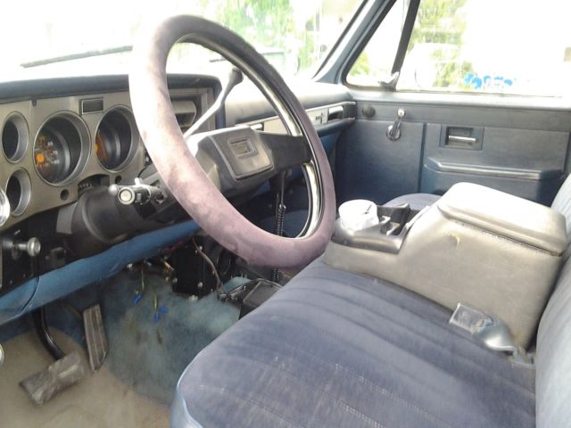1986 Chevrolet Suburban - photo 11