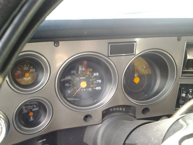 1986 Chevrolet Suburban - photo 12