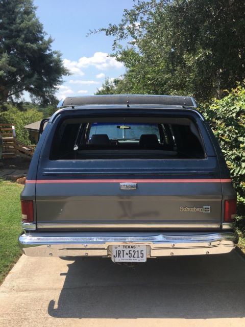 1986 Chevrolet Suburban Silverado - photo 4