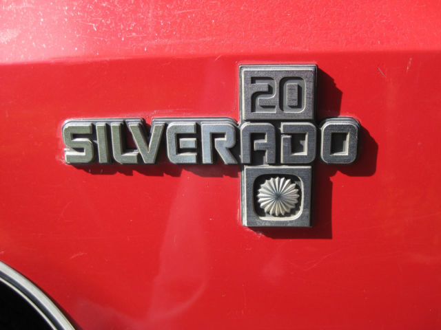 1986 Chevrolet Suburban Silverado - photo 4
