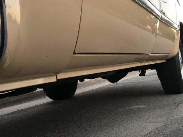 1986 Chevrolet Suburban silverado - photo 7