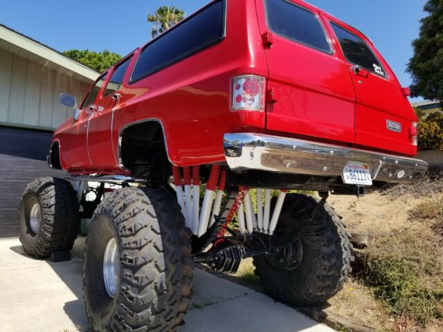 1986 Chevrolet Suburban 4X4 4WD Monster Lifted Hot Rod Custom - photo 8