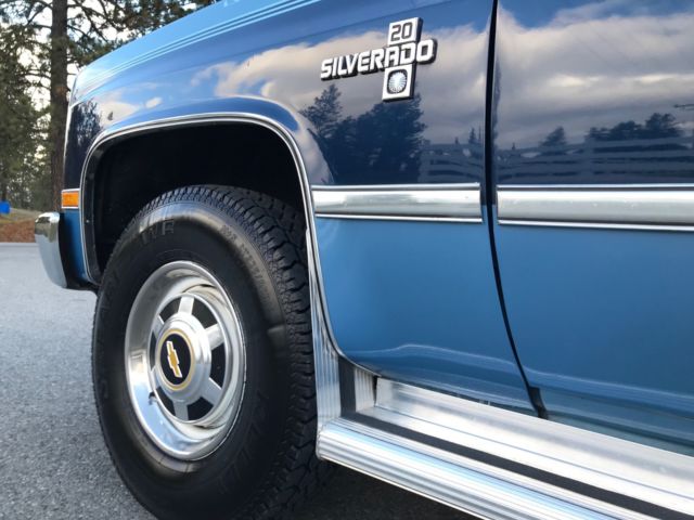 1986 Chevrolet Suburban SILVERADO CHEVY TRUCK GMC SIERRA K5 BLAZER K20 - photo 11